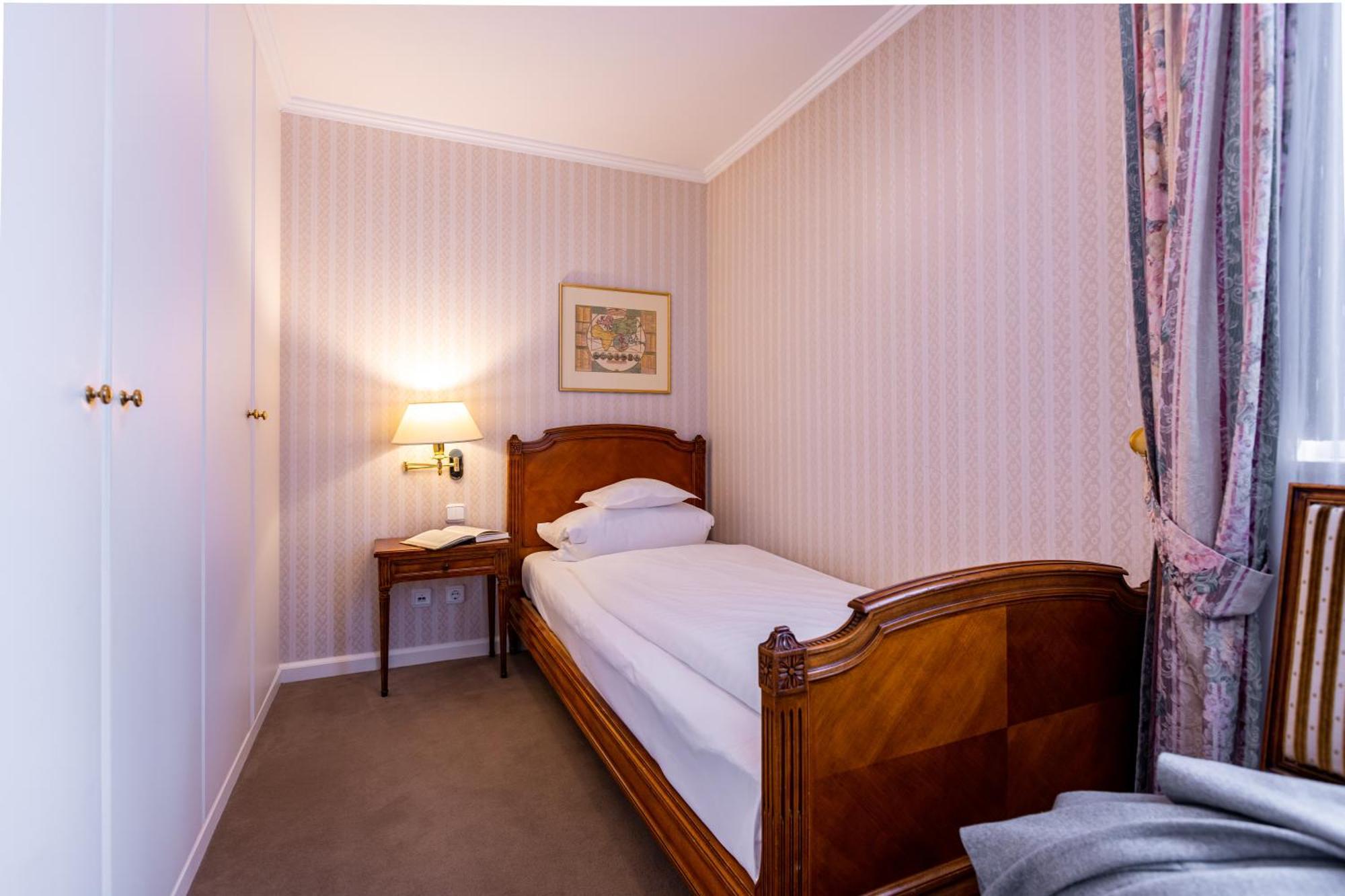 Romantik Hotel Zehntkeller Iphofen Εξωτερικό φωτογραφία