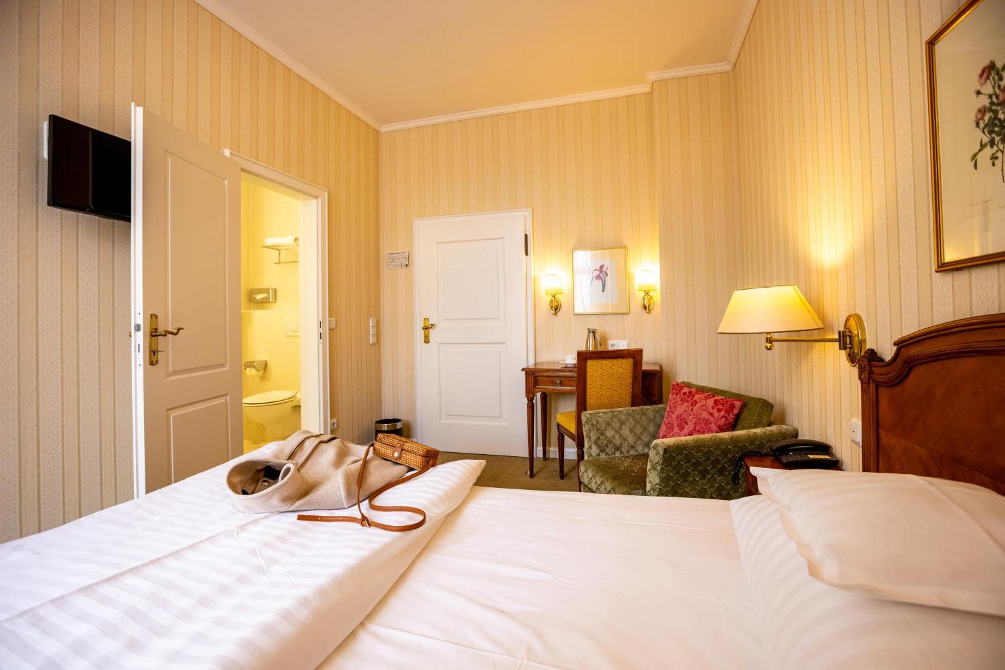 Romantik Hotel Zehntkeller Iphofen Εξωτερικό φωτογραφία
