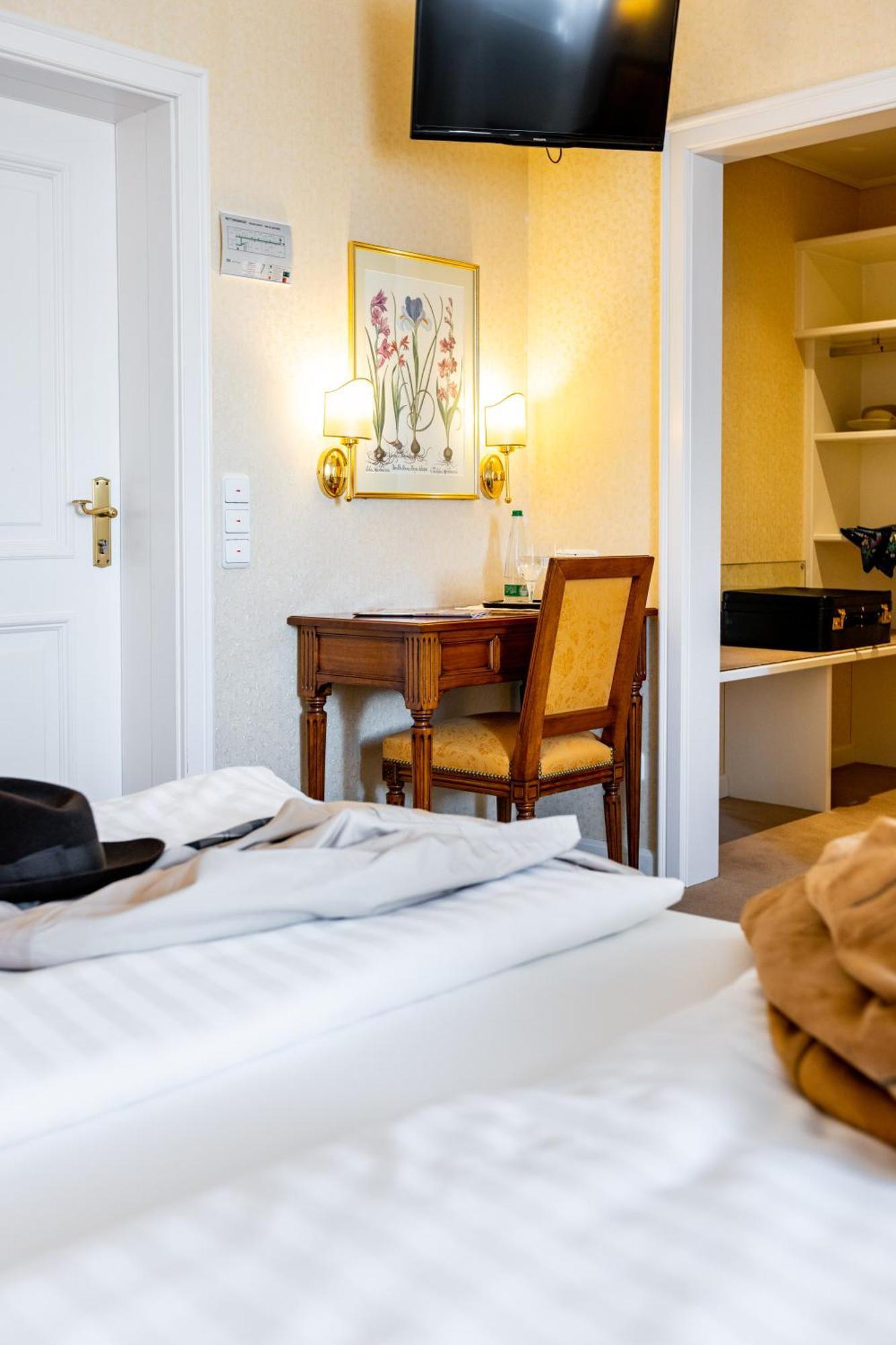 Romantik Hotel Zehntkeller Iphofen Εξωτερικό φωτογραφία